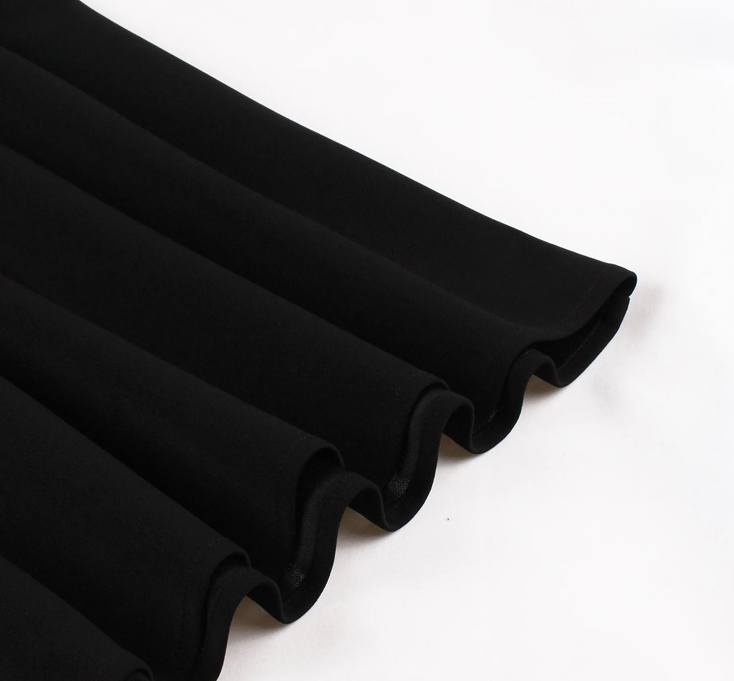 Années 60 Robe Évasée Contrastée Hepburn - Ma Penderie Vintage