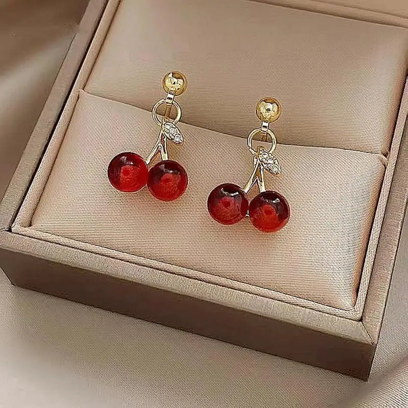 Années 60 Boucles d'Oreilles et Collier Cerise Rétro - Ma Penderie Vintage