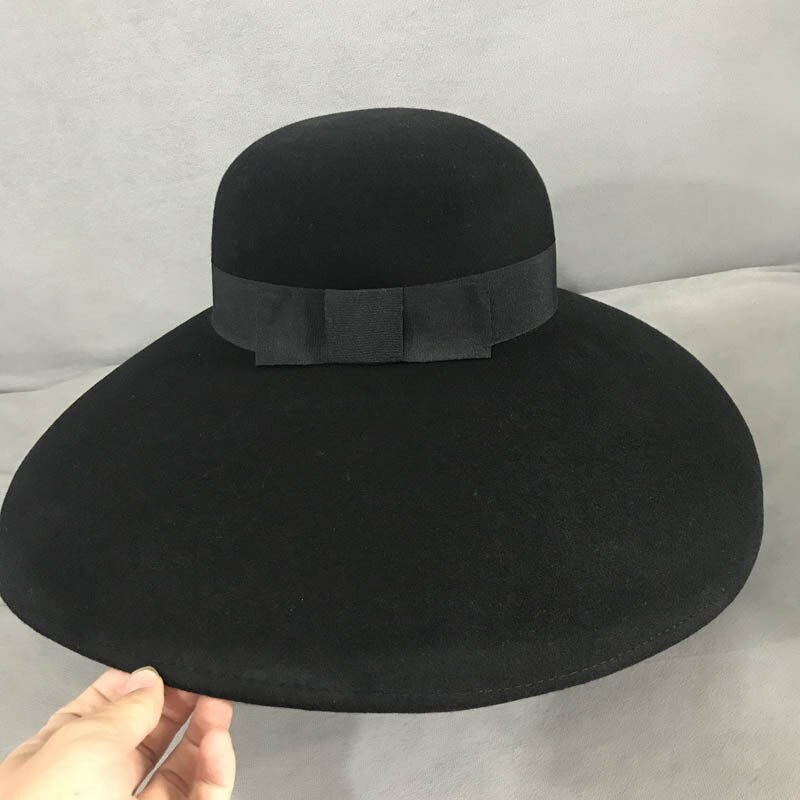 <tc>Años 60</tc> Sombrero de lana negro Audrey Hepburn